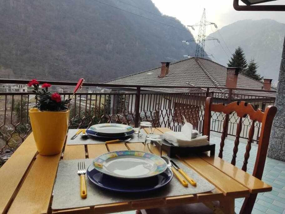 Casa Vacanza Il Corbetto Di Michela & Matteo Locana Exterior photo
